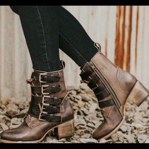 Any color except white (9)